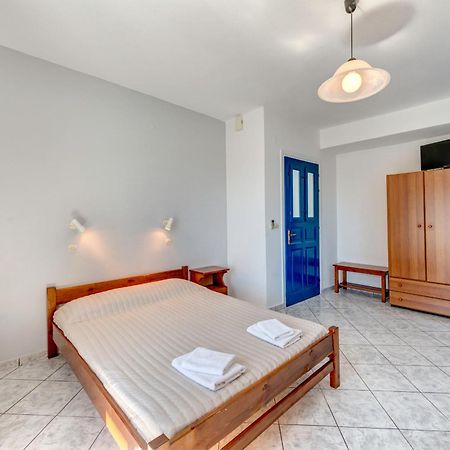 Anatoli Apartment Azolimnos Syros Exterior photo