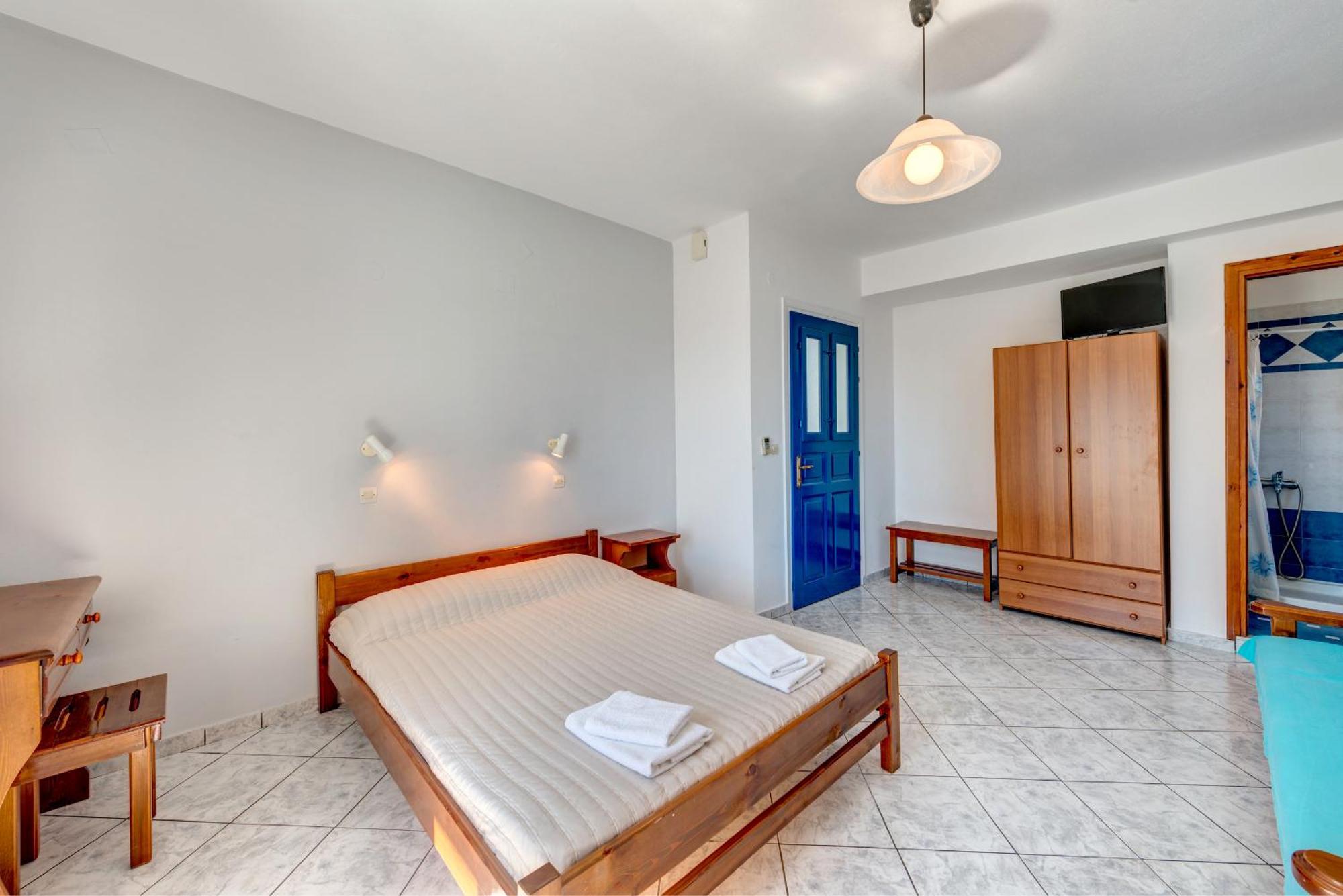 Anatoli Apartment Azolimnos Syros Exterior photo