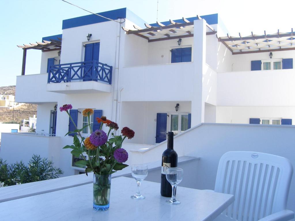 Anatoli Apartment Azolimnos Syros Exterior photo