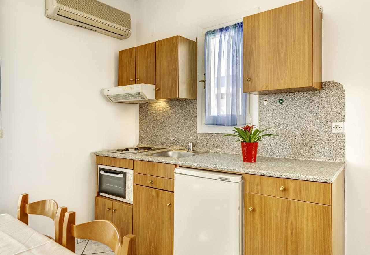 Anatoli Apartment Azolimnos Syros Exterior photo